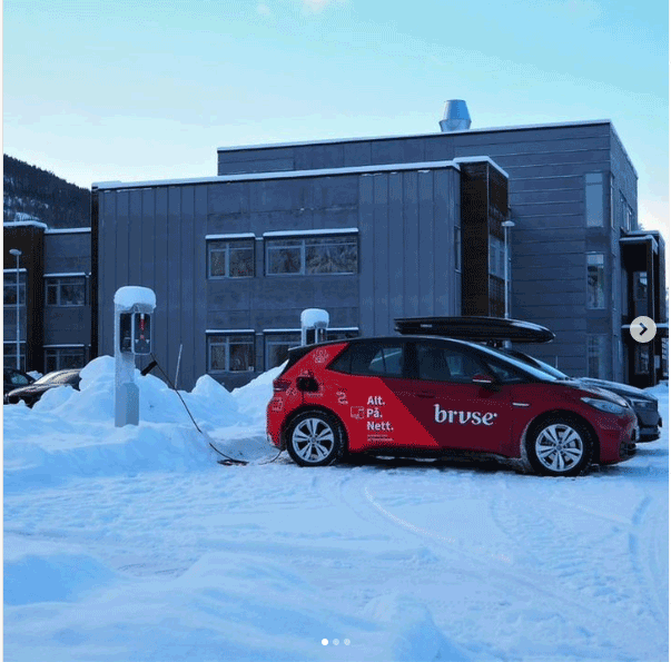 Meraki wifi fungerer perfekt til ladestasjoner på hytta.