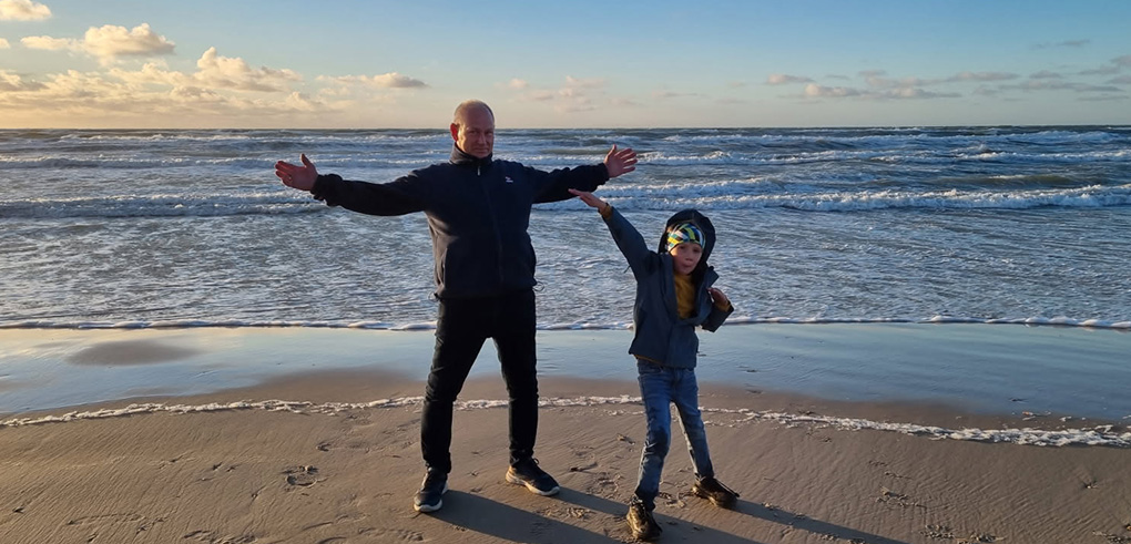 Et av de siste bildene som er tatt av Håvard og pappaen. På Danmarksferie i oktober 2022.
