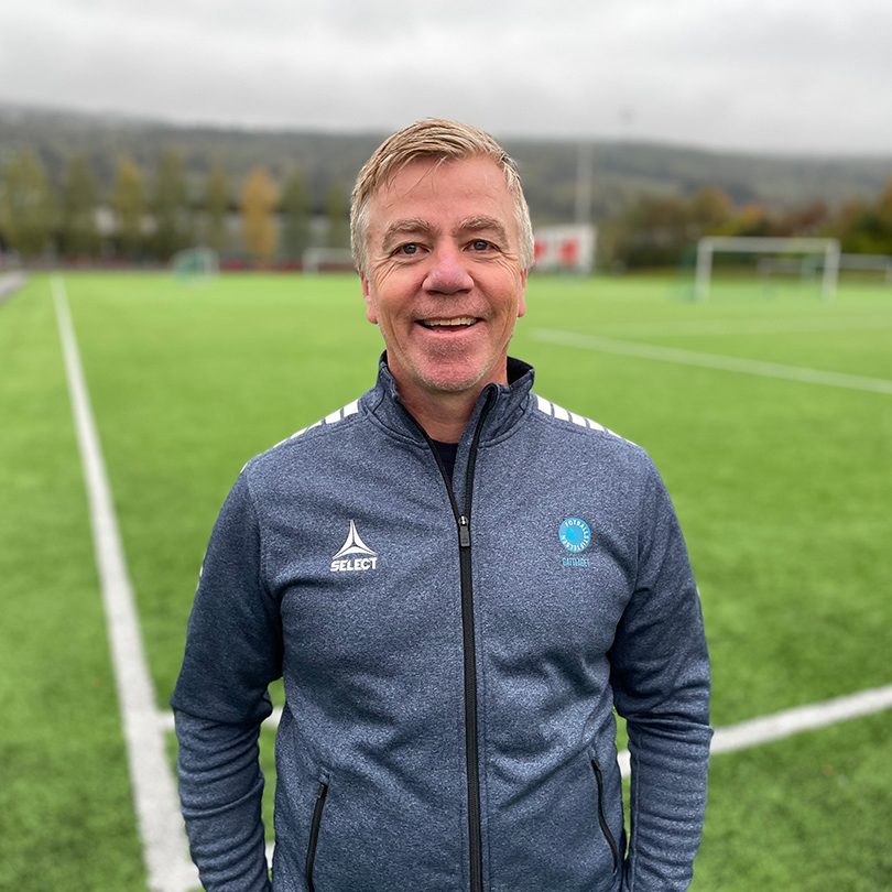 Arne Knoph, Fotballstiftelsen.